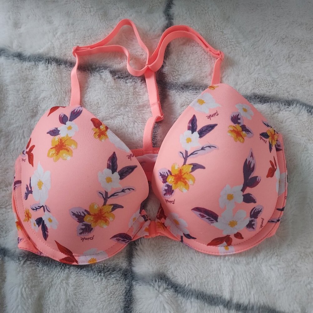 Front closure bra